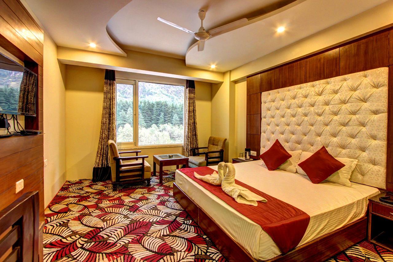 Hotel Maple Retreat Manāli Extérieur photo
